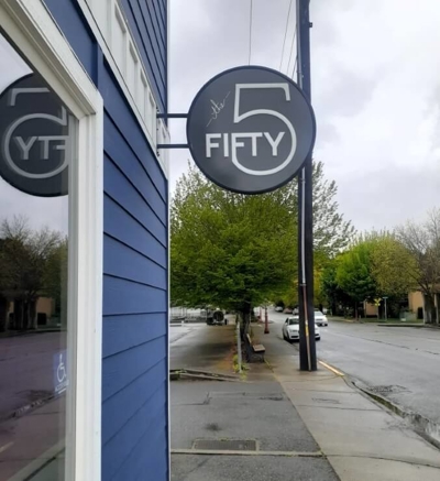 Custom Exterior Signs Photo